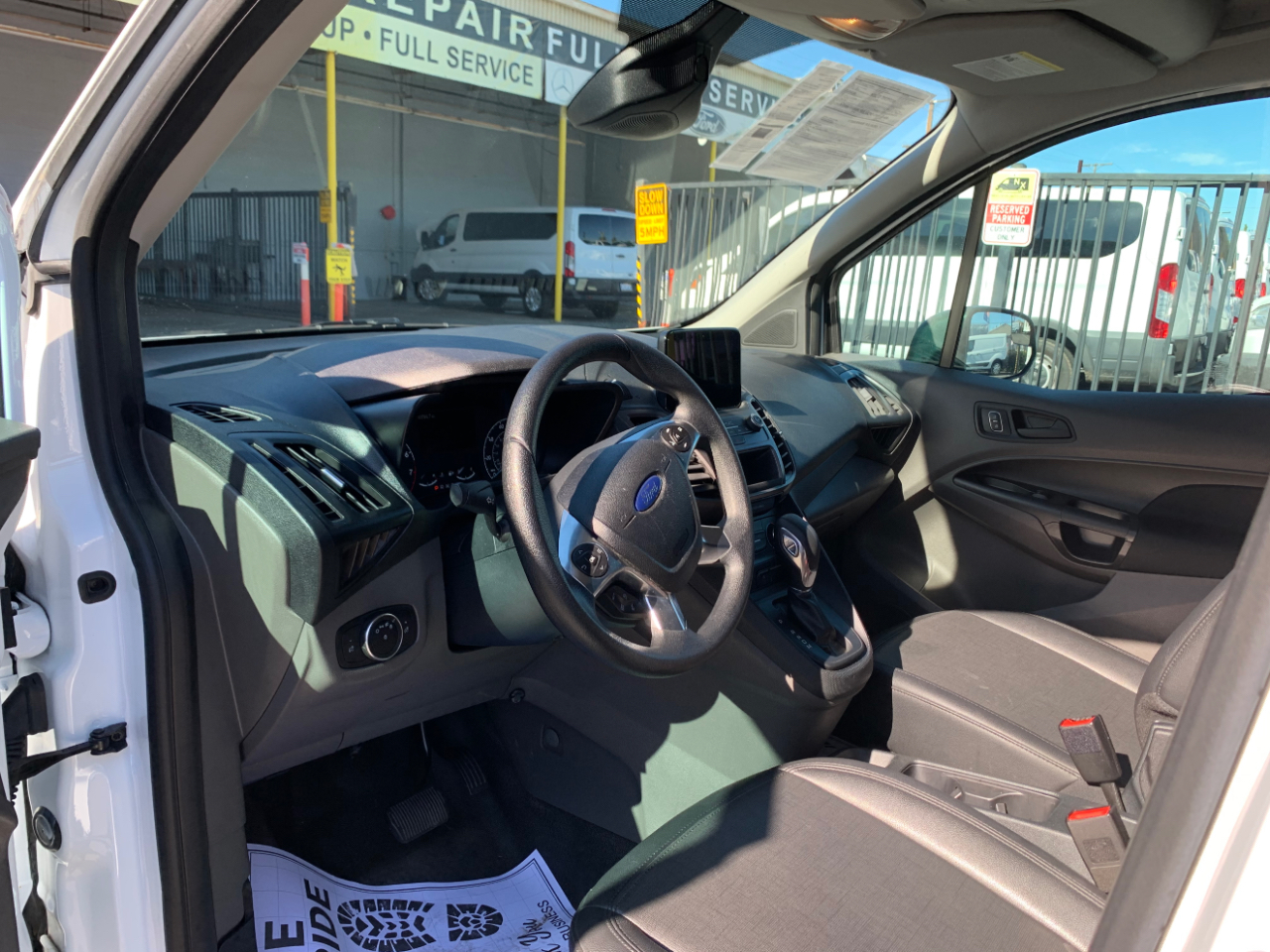 Ford Transit Connect Van XL LWB w/Rear Symmetrical Doors 2022