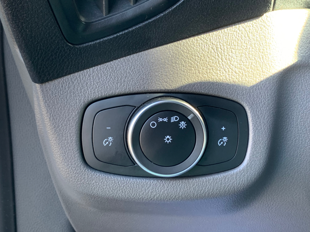 Ford Transit Connect Van XL LWB w/Rear Symmetrical Doors 2022