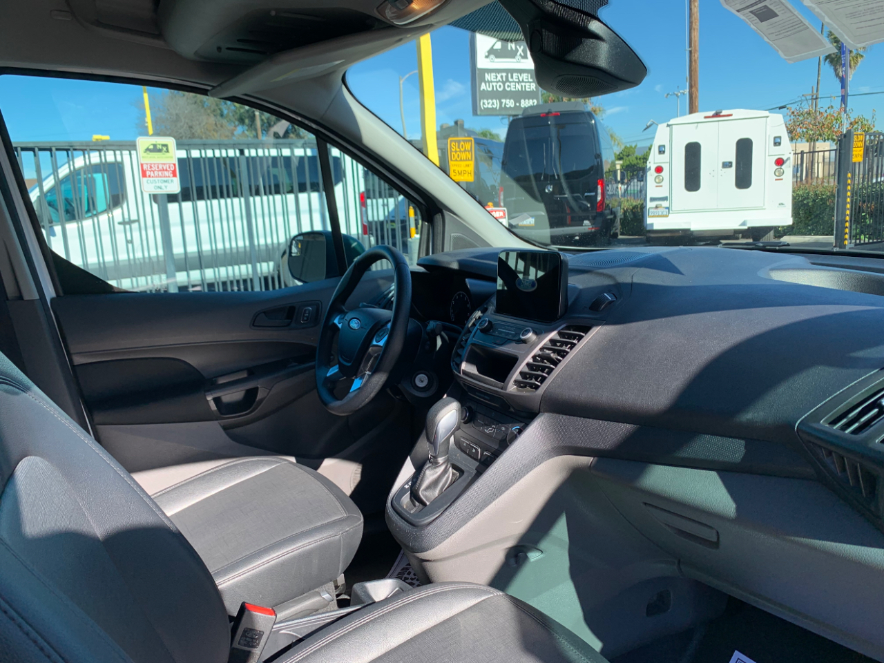 Ford Transit Connect Van XL LWB w/Rear Symmetrical Doors 2022