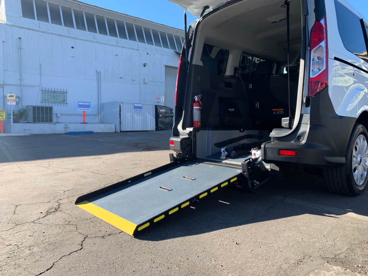 Ford Transit Connect Wagon XL LWB w/Rear Liftgate 2019