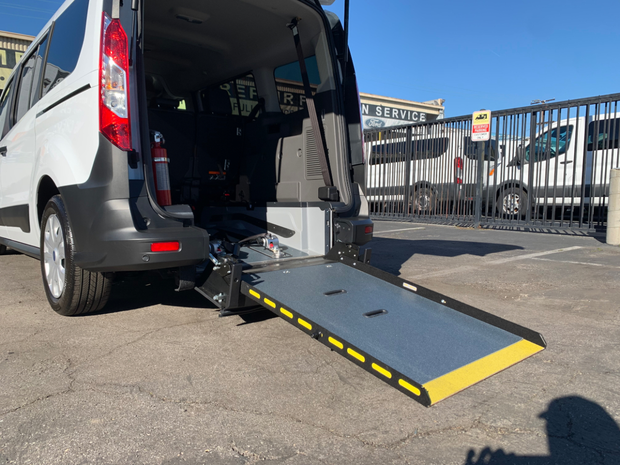 Ford Transit Connect Wagon XL LWB w/Rear Liftgate 2019
