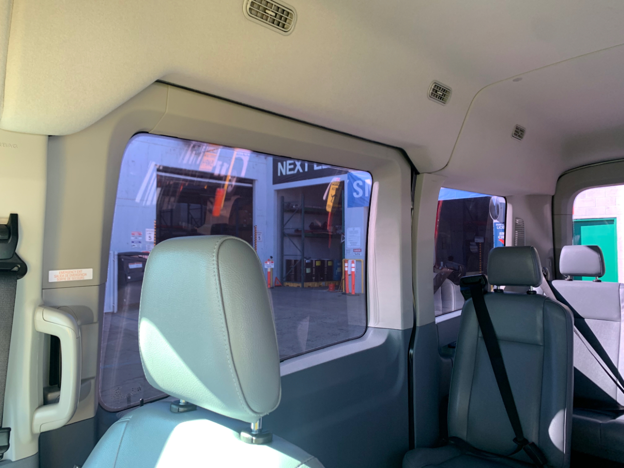 Ford Transit Passenger Wagon T-150 130" Med Roof XLT Sliding RH Dr 2019