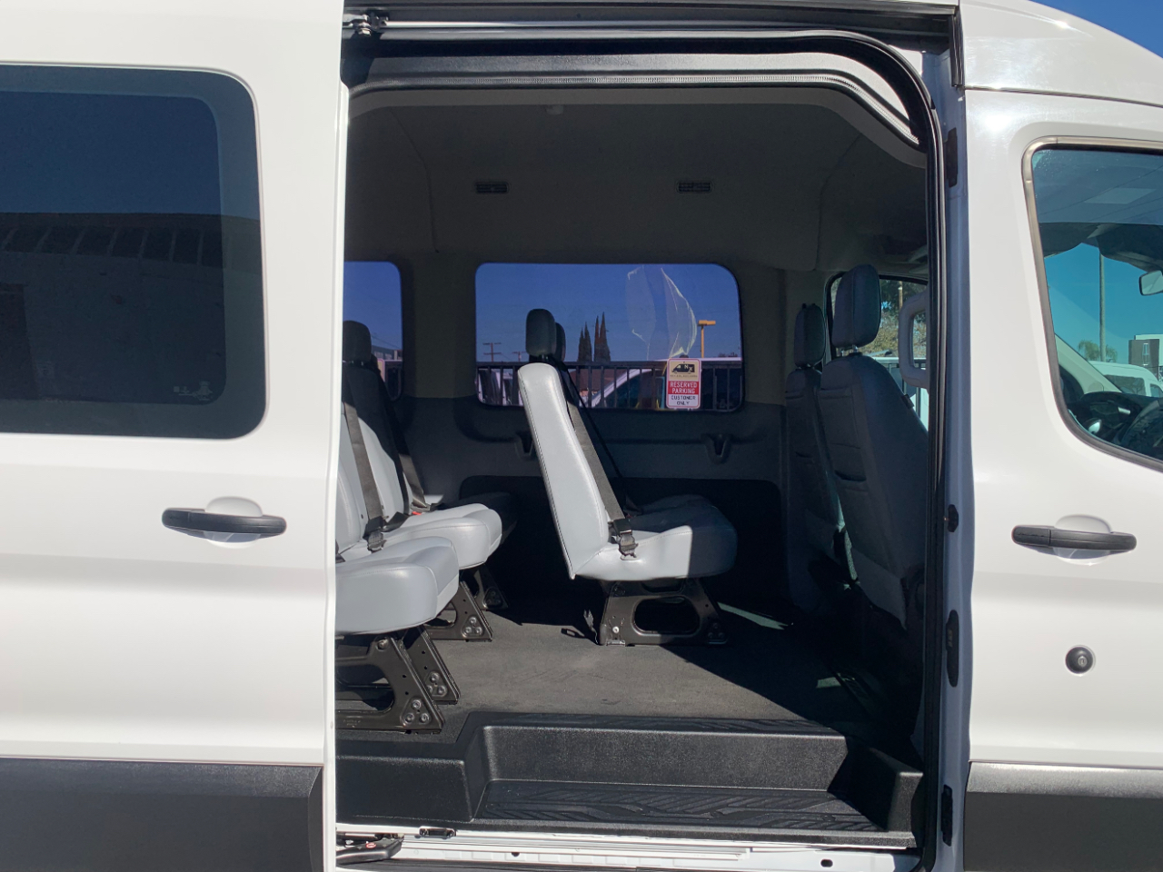 Ford Transit Passenger Wagon T-150 130" Med Roof XLT Sliding RH Dr 2019