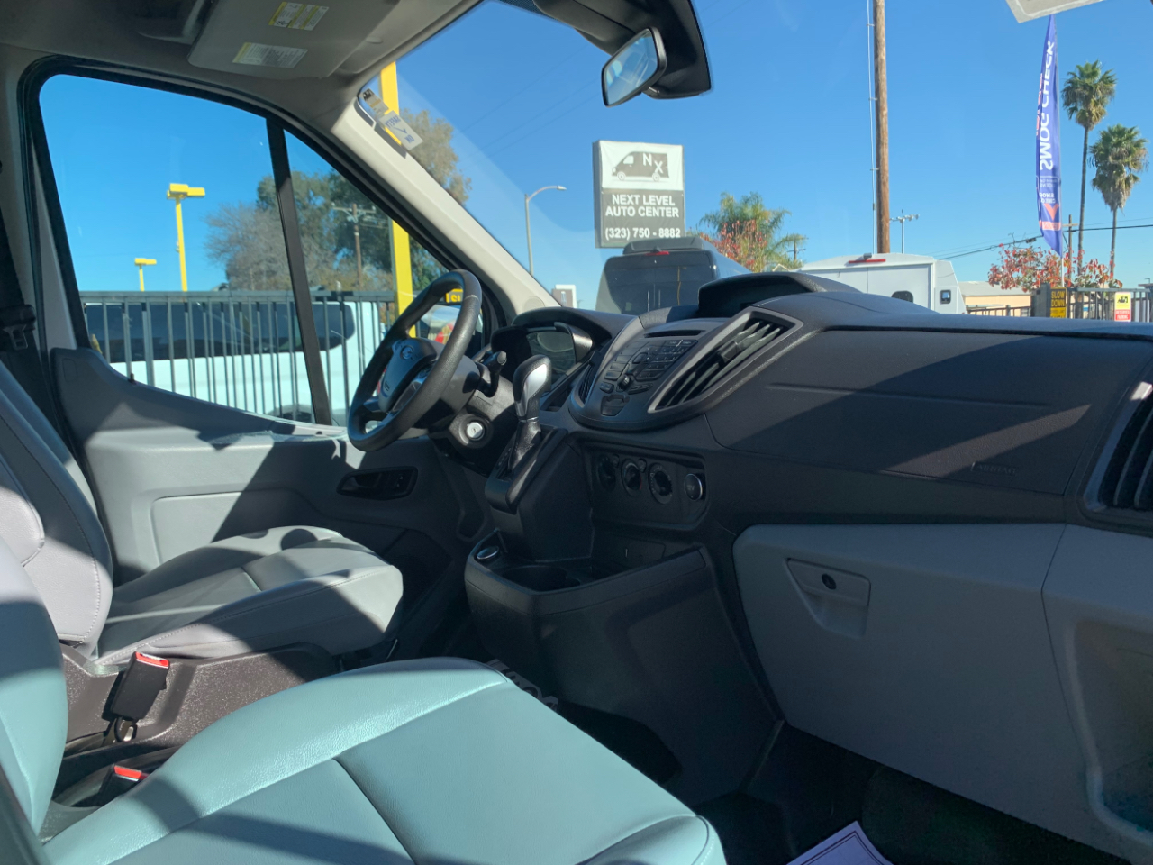 Ford Transit Passenger Wagon T-150 130" Med Roof XLT Sliding RH Dr 2019