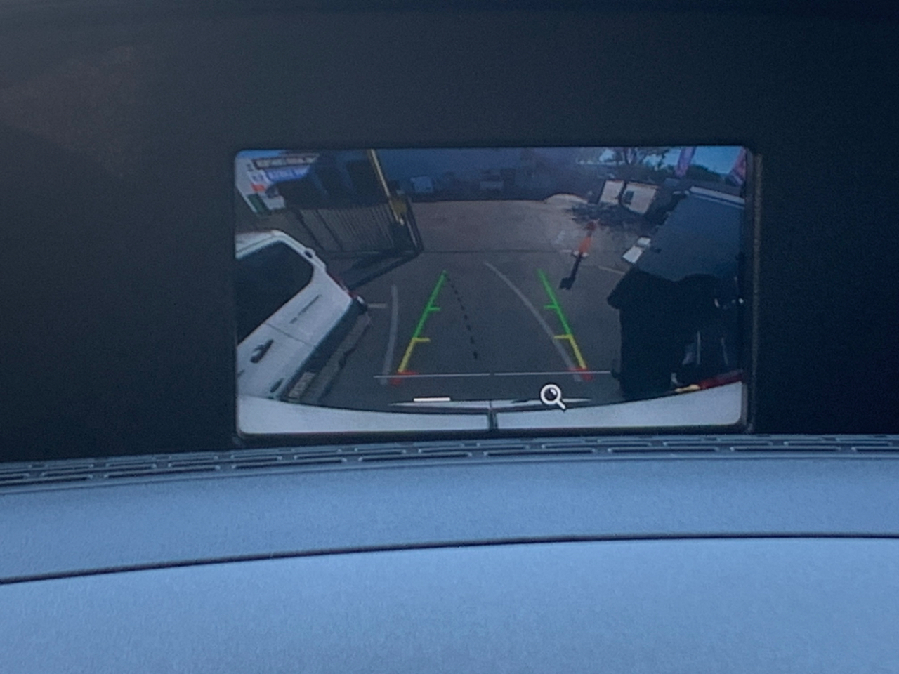 Ford Transit Passenger Wagon T-150 130" Med Roof XLT Sliding RH Dr 2019