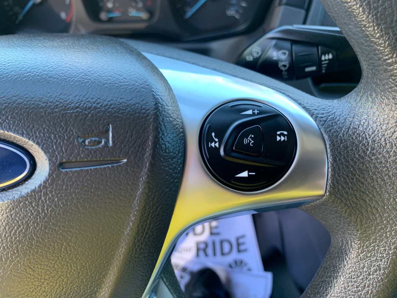 Ford Transit Passenger Wagon T-150 130" Med Roof XLT Sliding RH Dr 2019