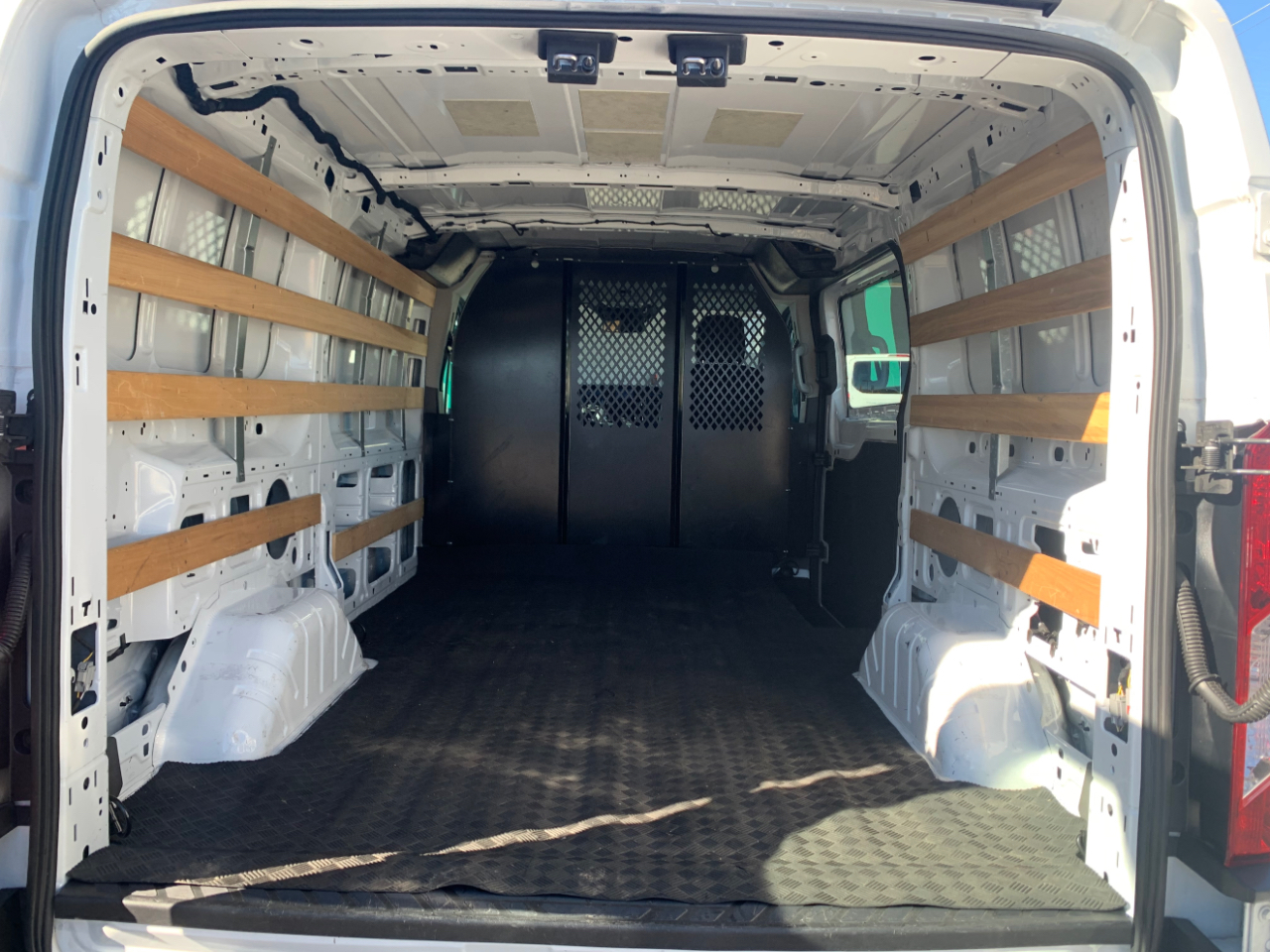 Ford Transit Cargo Van T-250 130" Low Rf 9070 GVWR RWD 2024