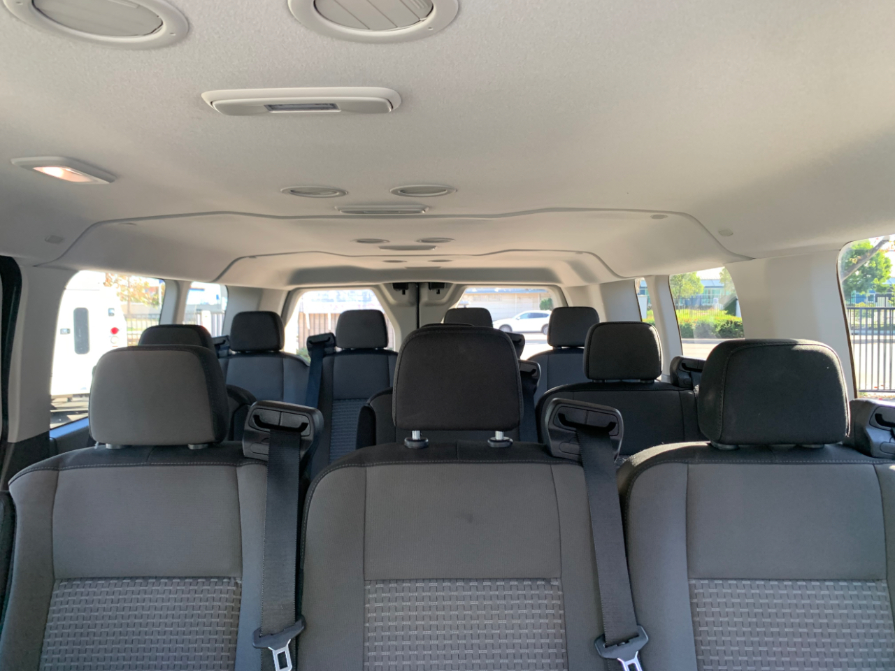 Ford Transit Passenger Wagon T-350 148" Low Roof XLT RWD 2023