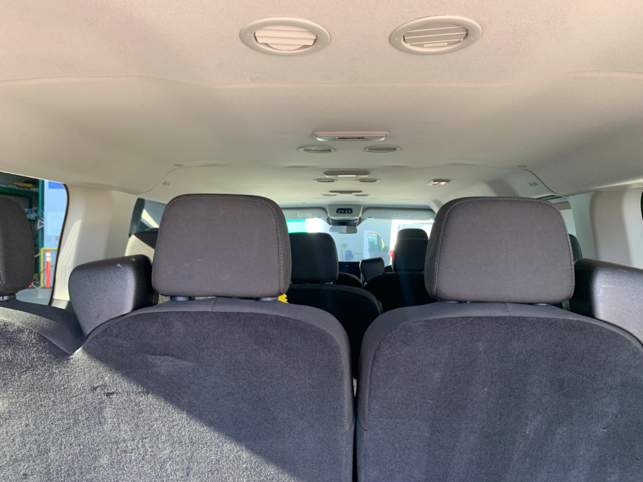 Ford Transit Passenger Wagon T-350 148" Low Roof XLT RWD 2023