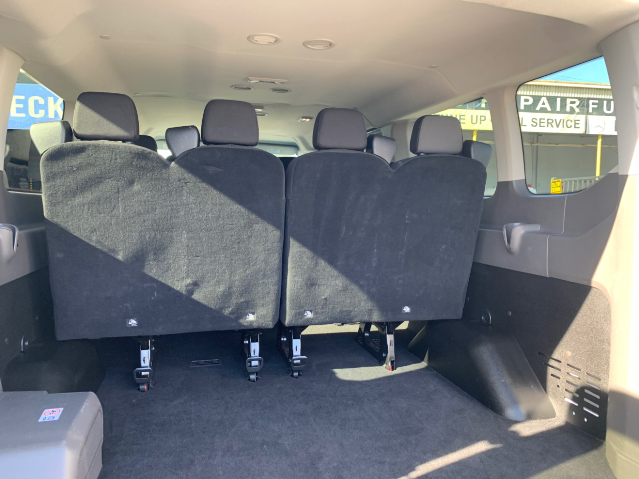 Ford Transit Passenger Wagon T-350 148" Low Roof XLT RWD 2023