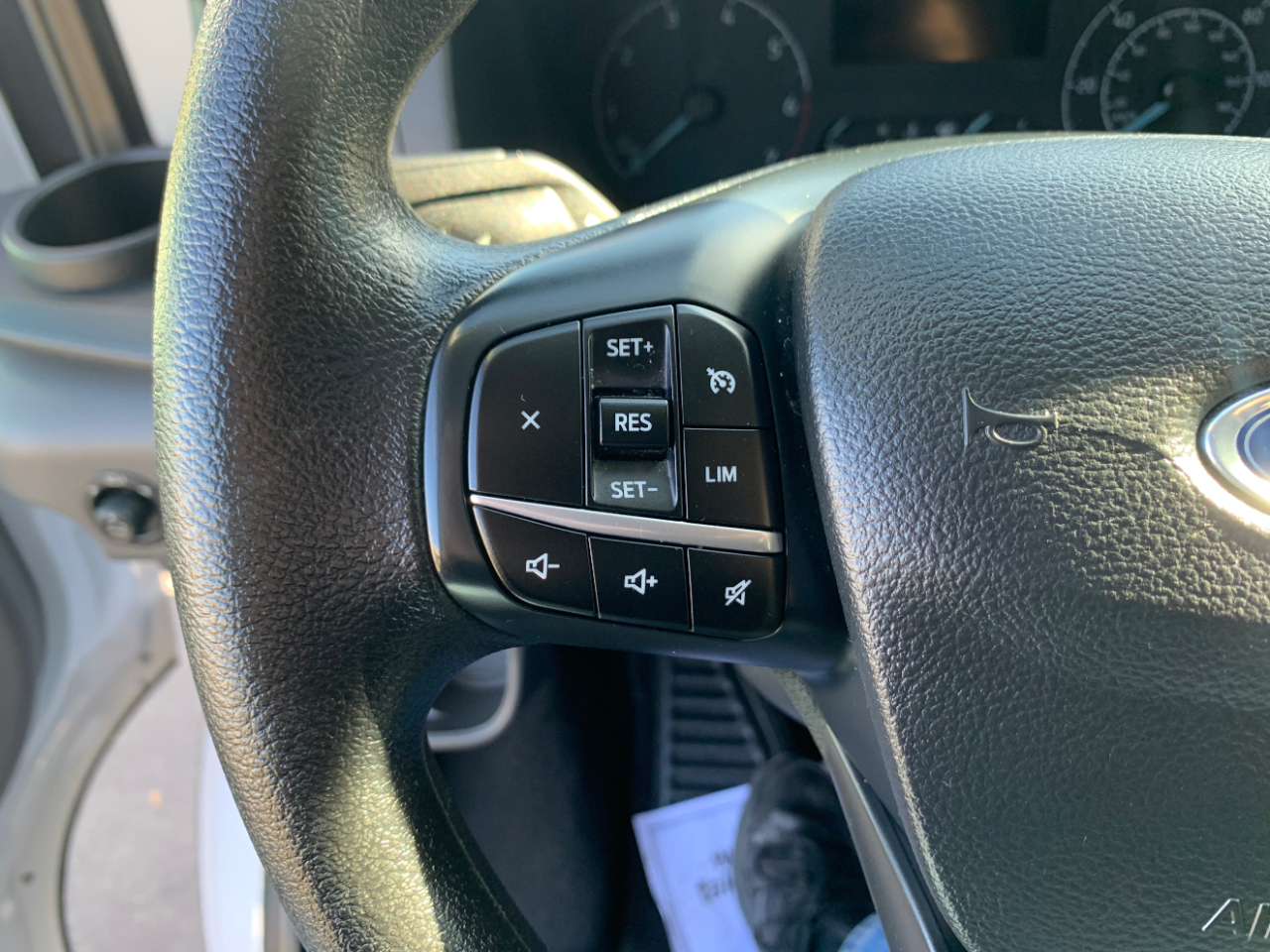 Ford Transit Passenger Wagon T-350 148" Low Roof XLT RWD 2023