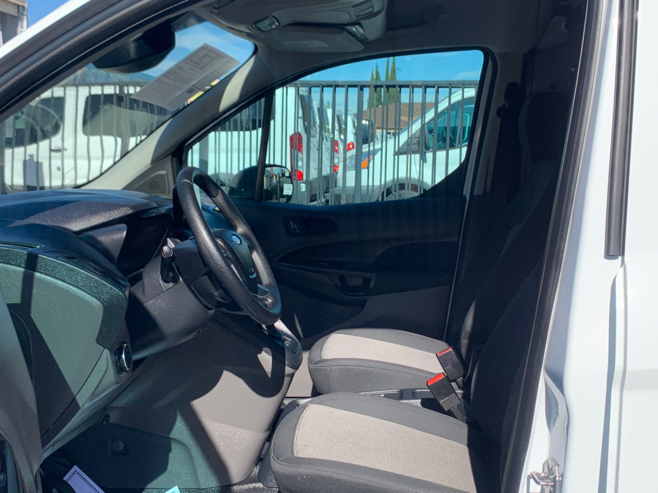 Ford Transit Connect Van XL LWB w/Rear Symmetrical Doors 2022