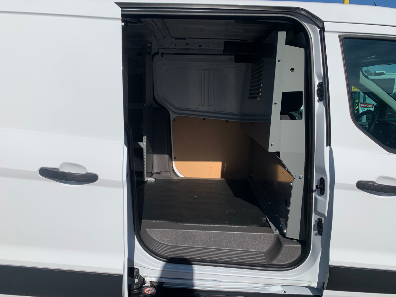 Ford Transit Connect Van XL LWB w/Rear Symmetrical Doors 2022