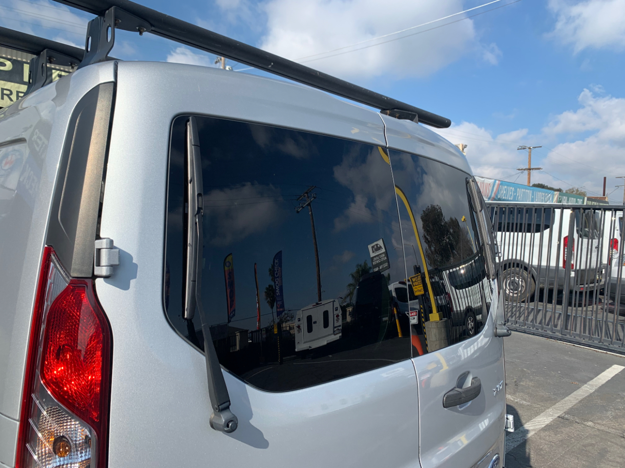 Ford Transit Connect Van XLT SWB w/Rear Symmetrical Doors 2021