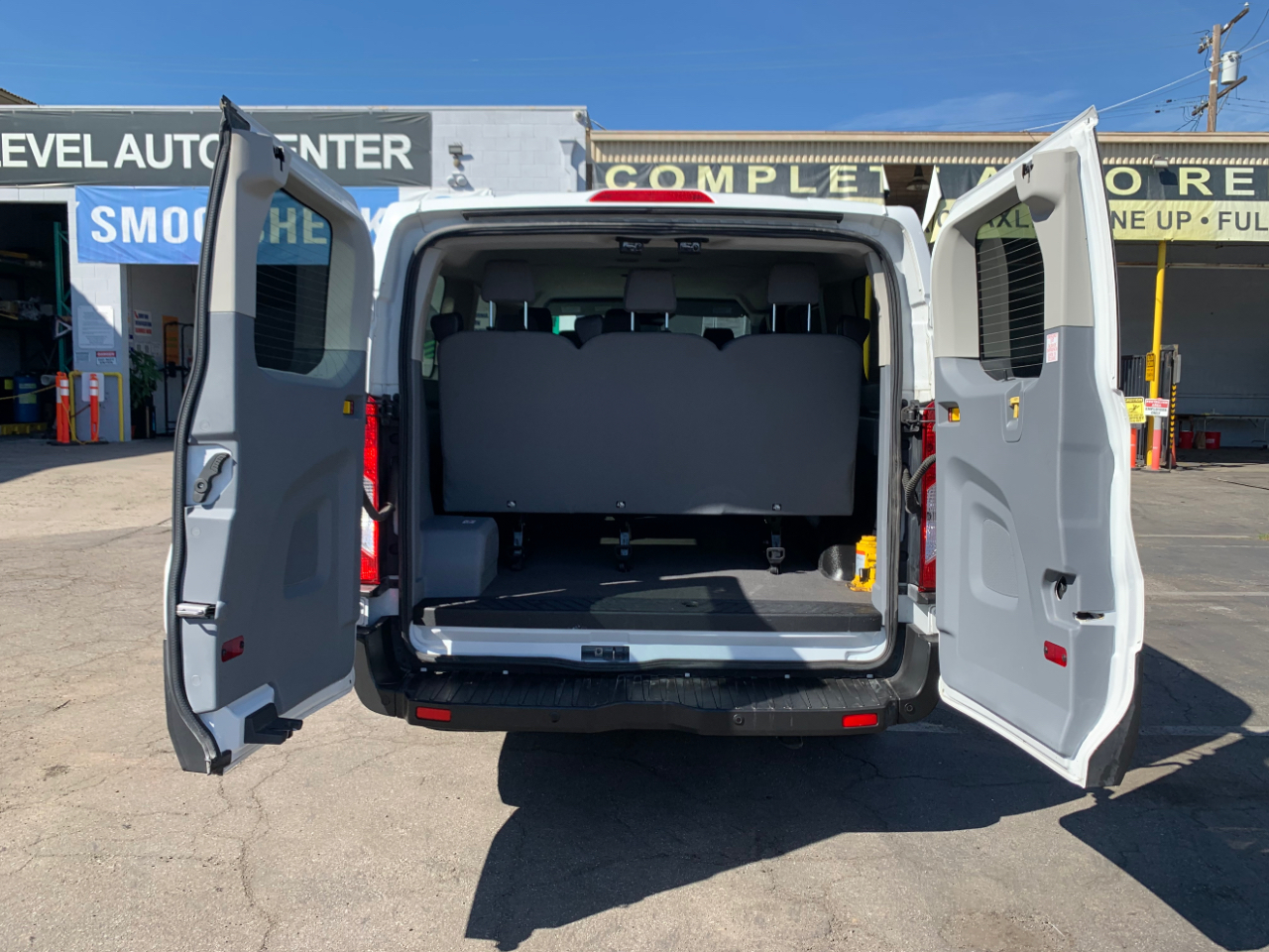 Ford Transit Passenger Wagon T-150 130" Low Roof XLT Sliding RH Dr 2019