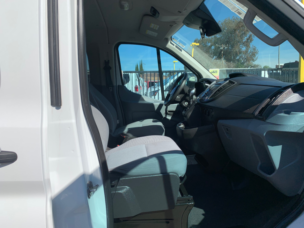 Ford Transit Passenger Wagon T-150 130" Low Roof XLT Sliding RH Dr 2019