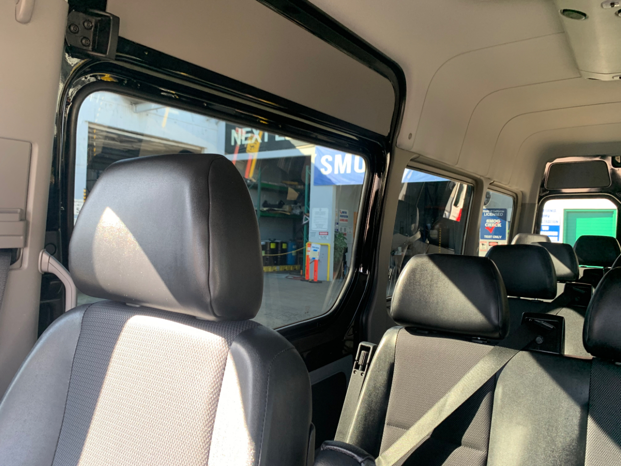 Mercedes-Benz Sprinter Passenger Vans RWD 2500 170" 2016