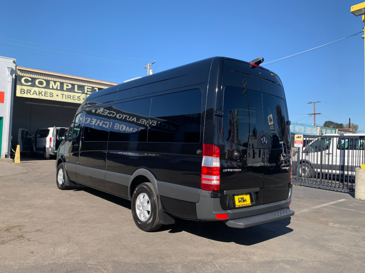 Mercedes-Benz Sprinter Passenger Vans RWD 2500 170" 2016