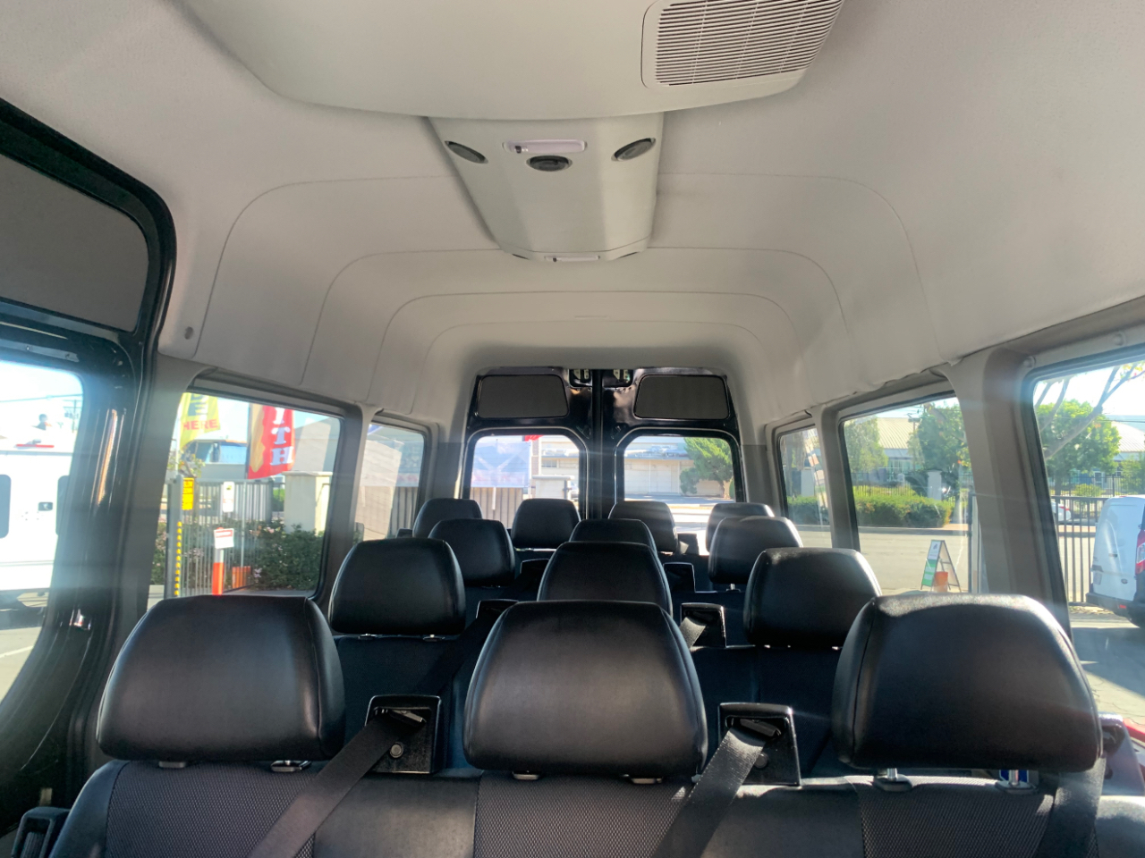 Mercedes-Benz Sprinter Passenger Vans RWD 2500 170" 2016