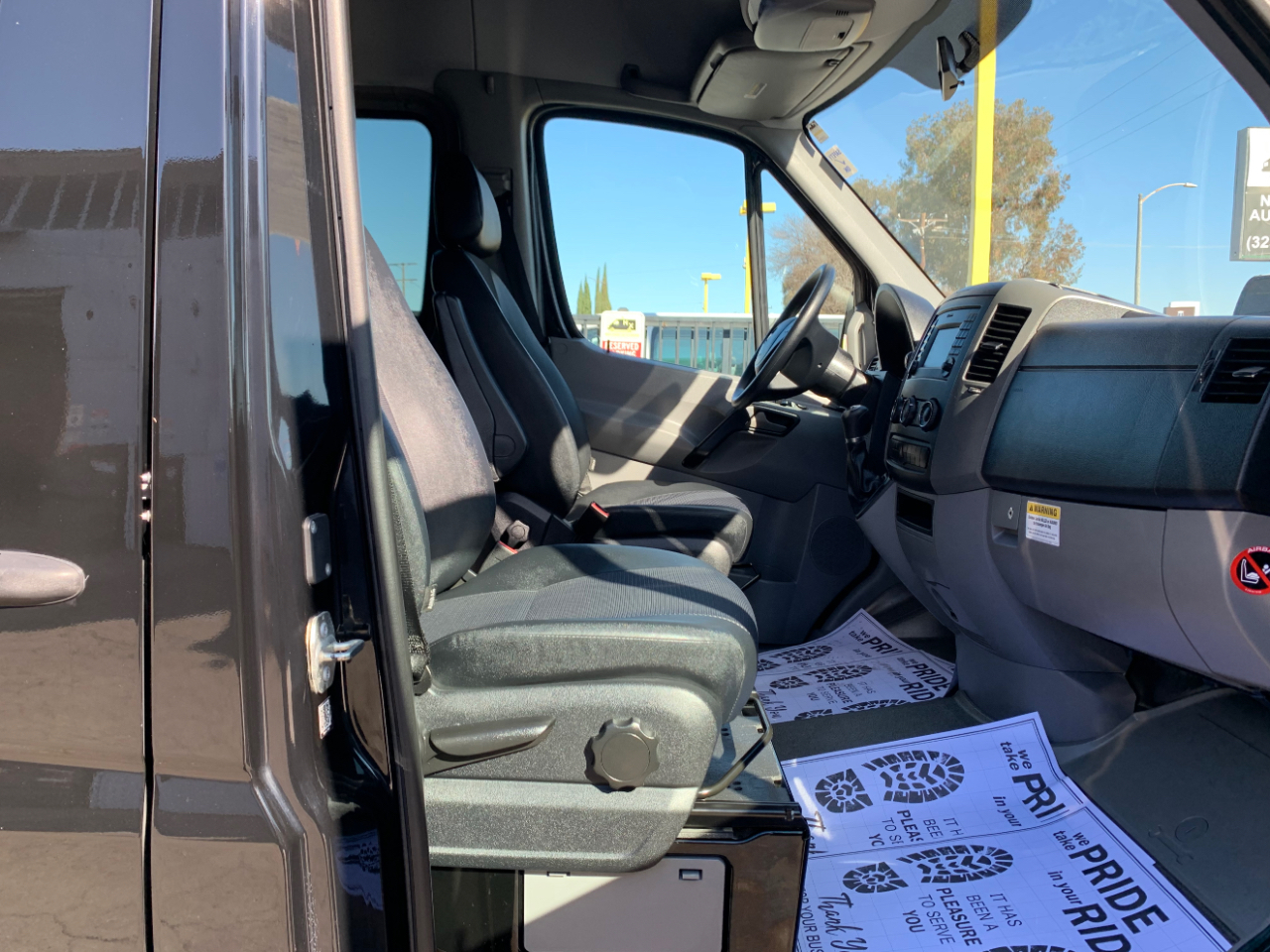 Mercedes-Benz Sprinter Passenger Vans RWD 2500 170" 2016