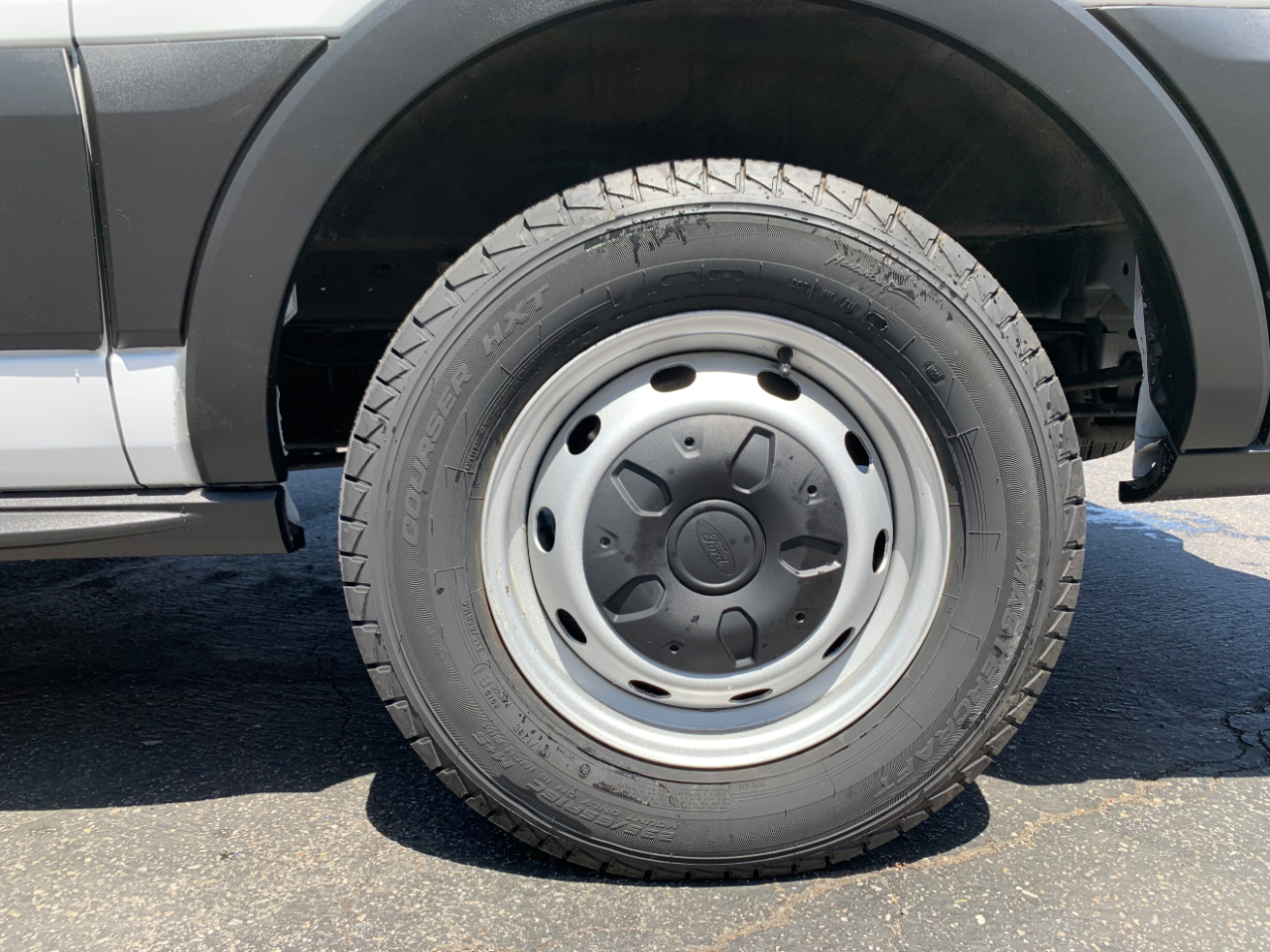 Ford Transit Passenger Wagon T-150 130" Low Roof XLT Sliding RH Dr 2019