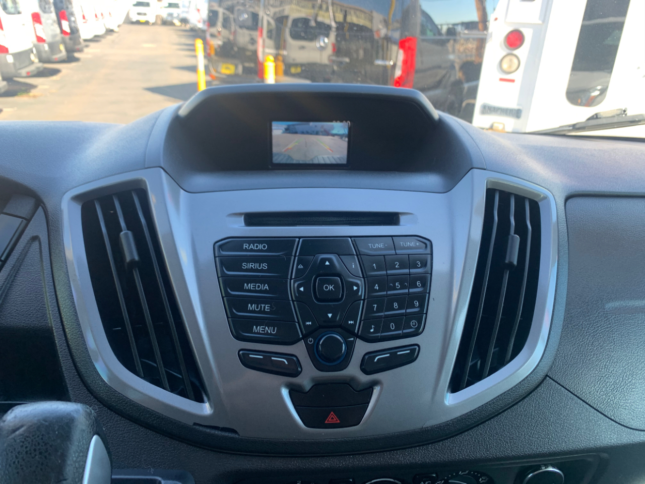 Ford Transit Wagon T-150 130" Low Roof XLT Sliding RH Dr 2015