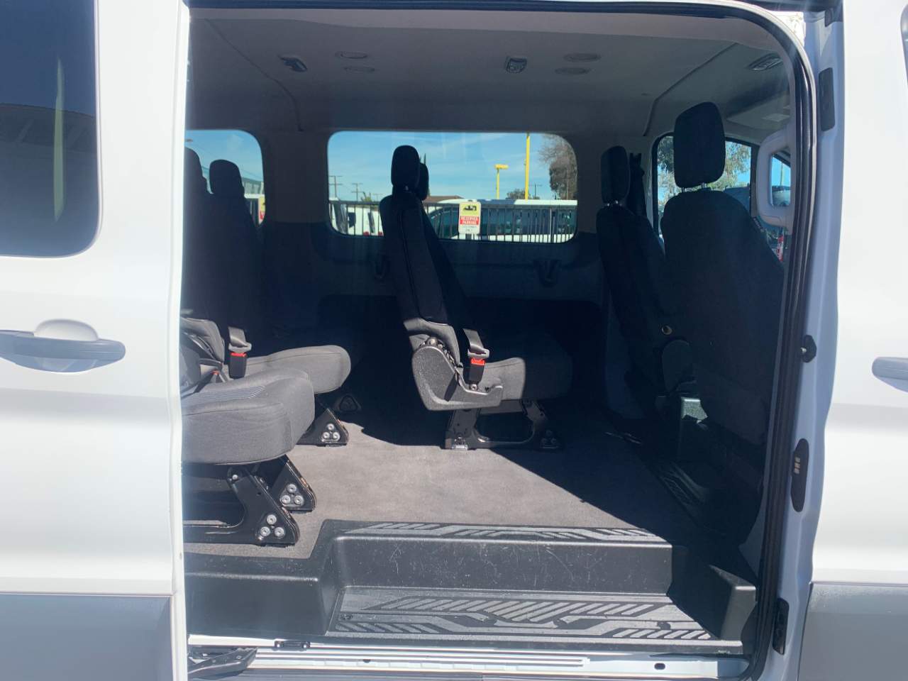 Ford Transit Wagon T-150 130" Low Roof XLT Sliding RH Dr 2015