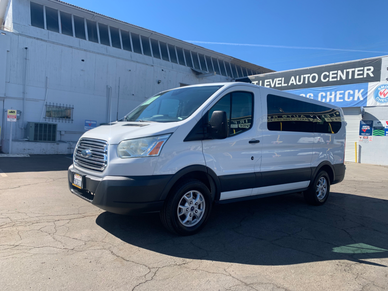 Ford Transit Wagon T-150 130" Low Roof XLT Sliding RH Dr 2015