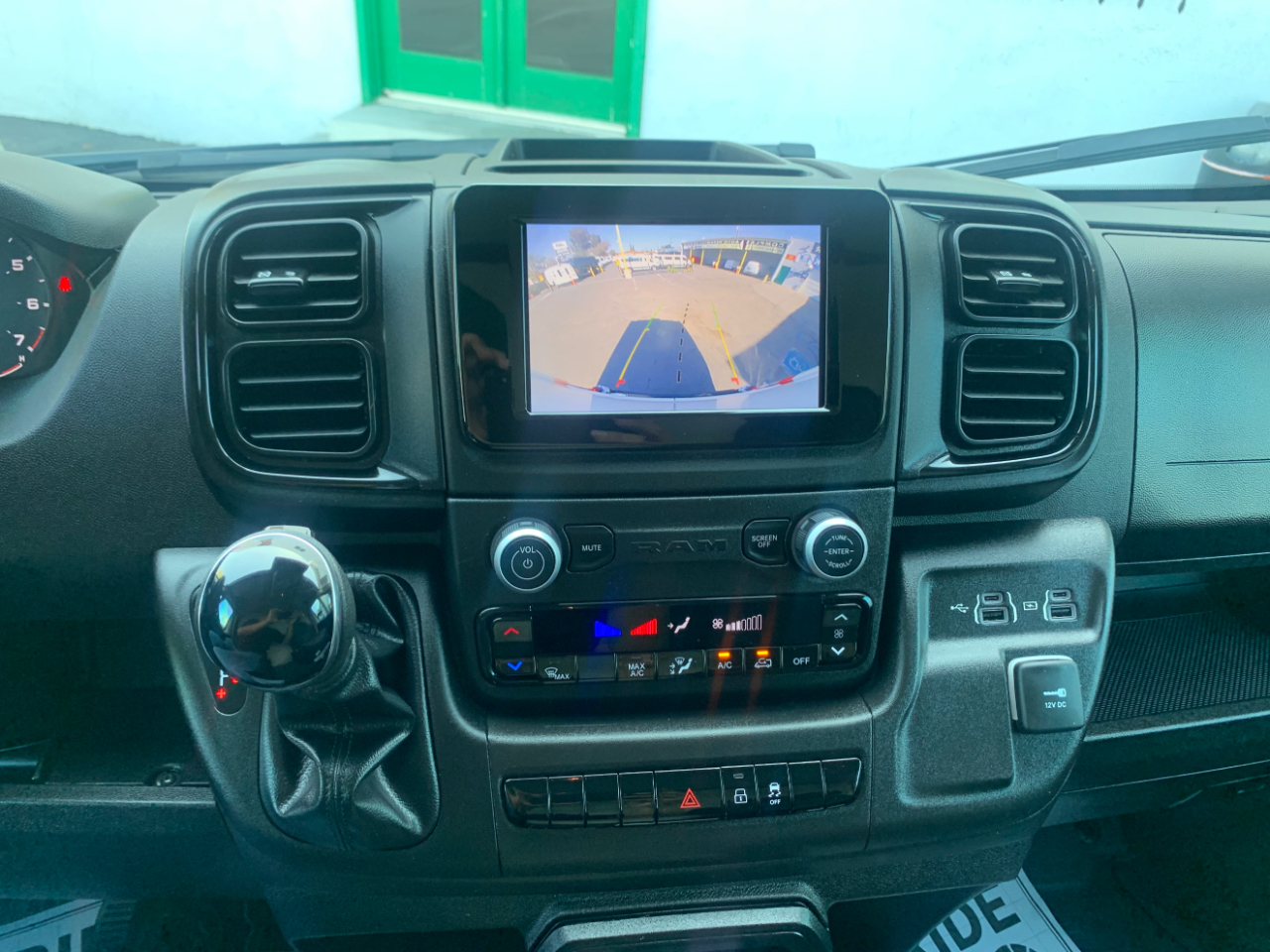 RAM ProMaster Cargo Van 1500 Low Roof 136" WB 2022