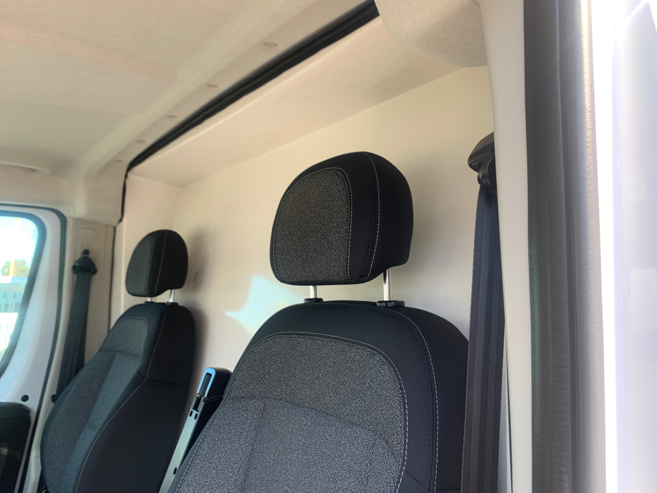 RAM ProMaster Cargo Van 1500 Low Roof 136" WB 2022