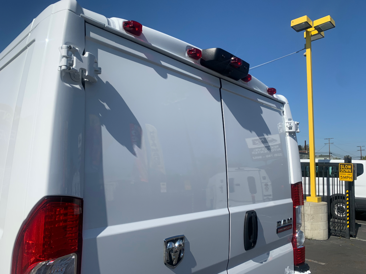 RAM ProMaster Cargo Van 1500 Low Roof 136" WB 2022