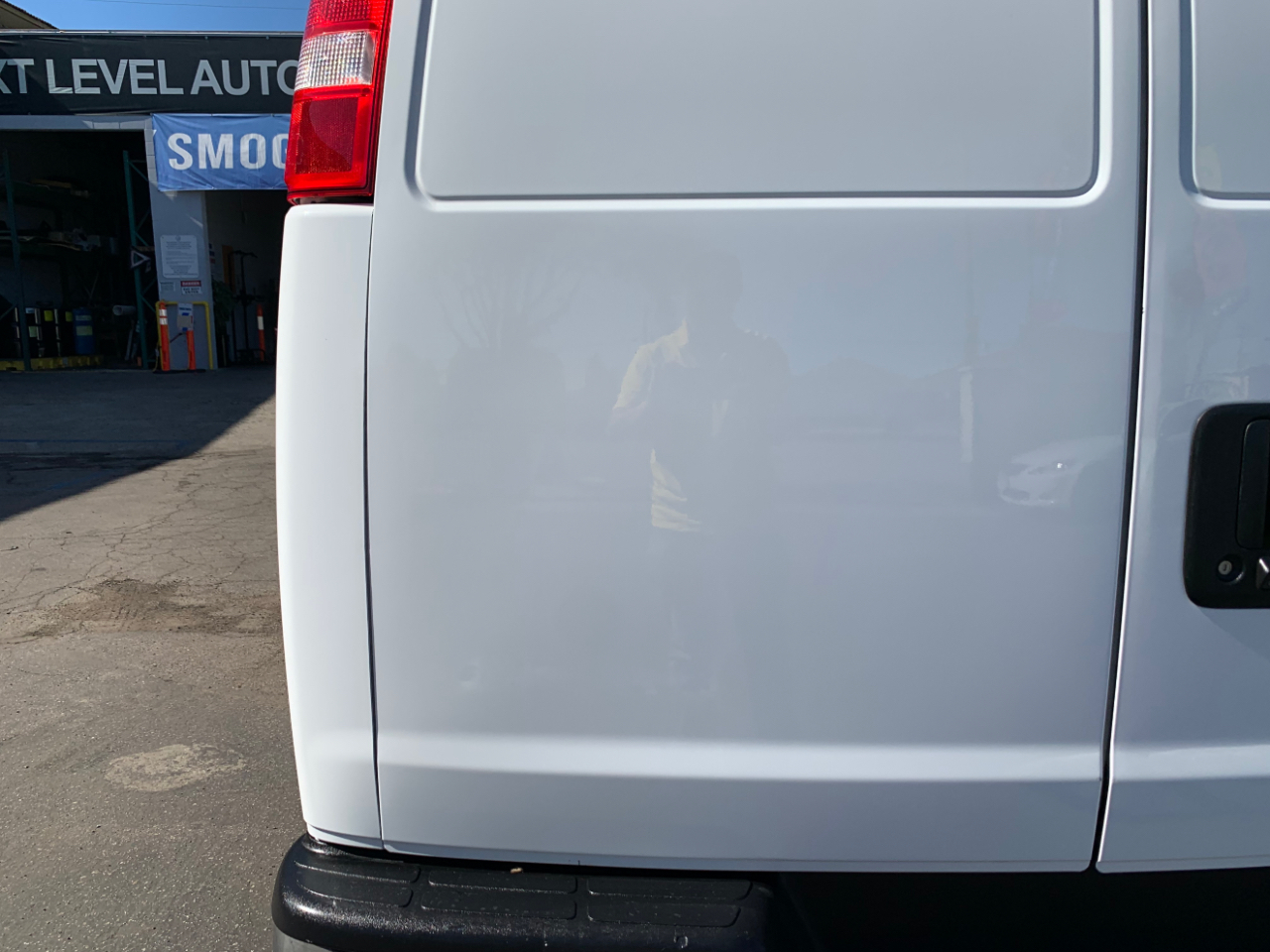 Chevrolet Express Cargo Van RWD 2500 155" 2022