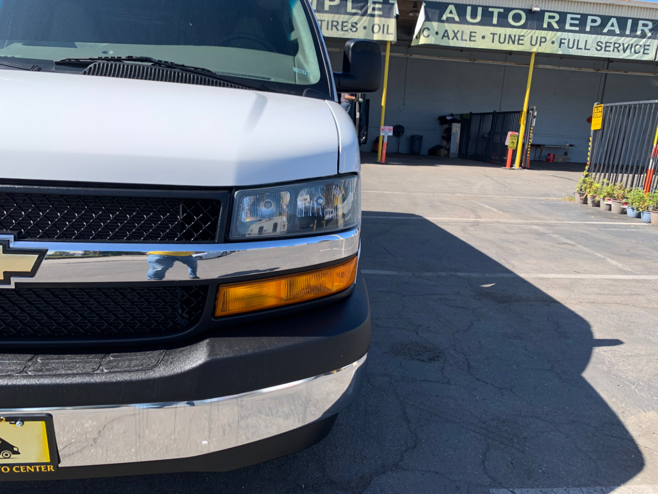 Chevrolet Express Cargo Van RWD 2500 155" 2022