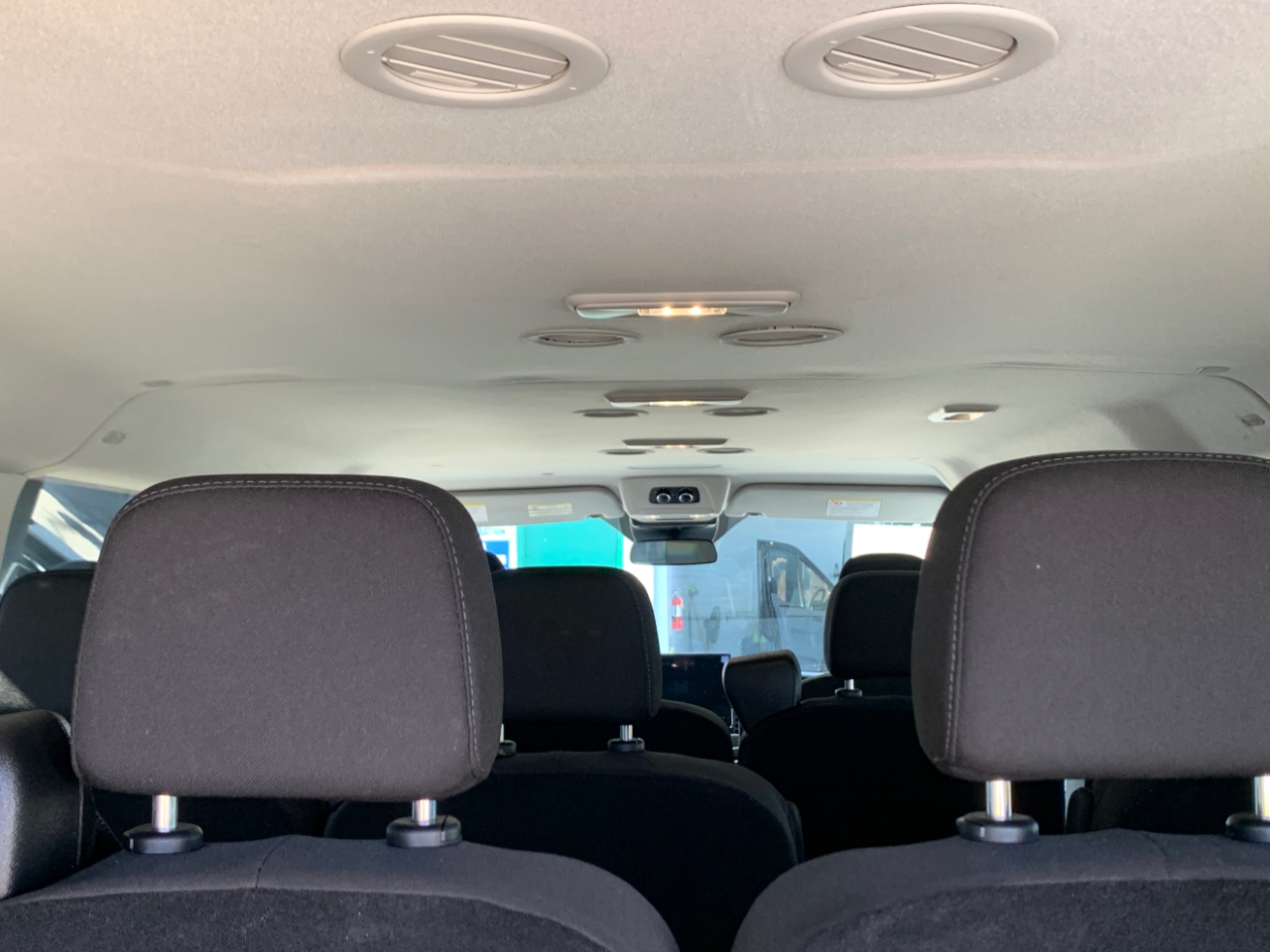 Ford Transit Passenger Wagon T-350 148" Low Roof XLT RWD 2024