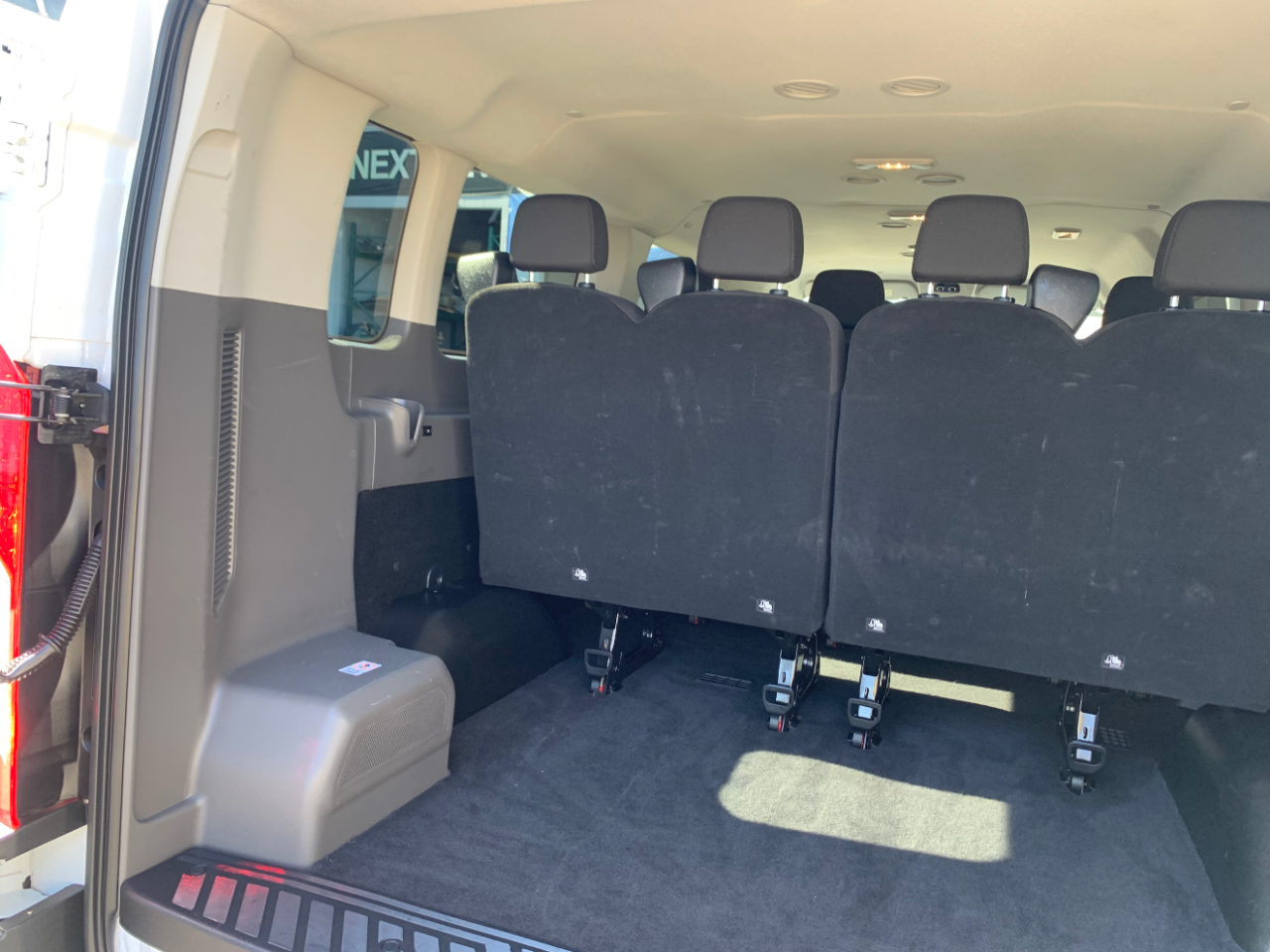 Ford Transit Passenger Wagon T-350 148" Low Roof XLT RWD 2024