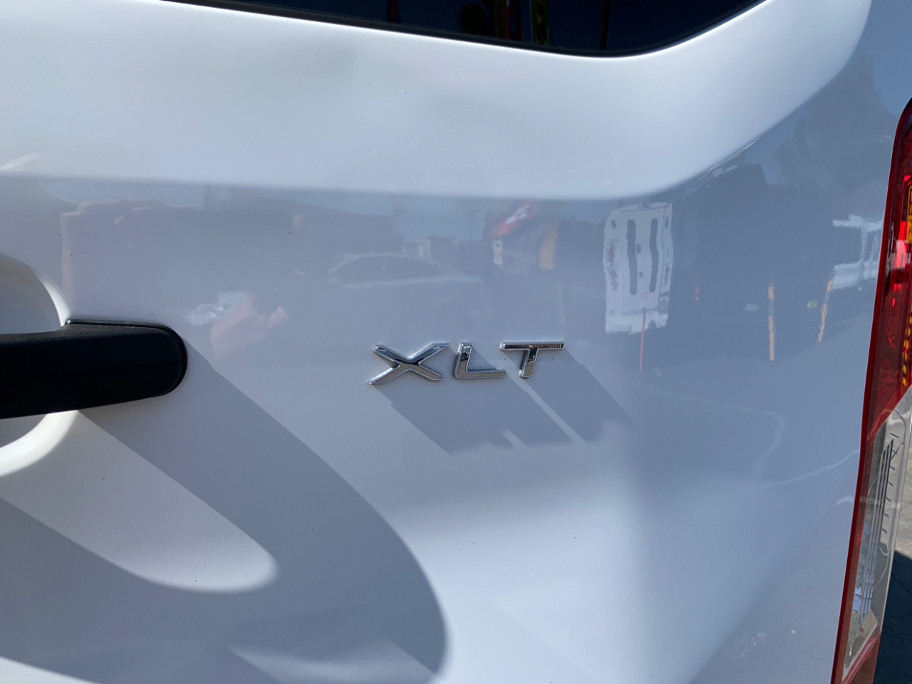 Ford Transit Passenger Wagon T-350 148" Low Roof XLT RWD 2024