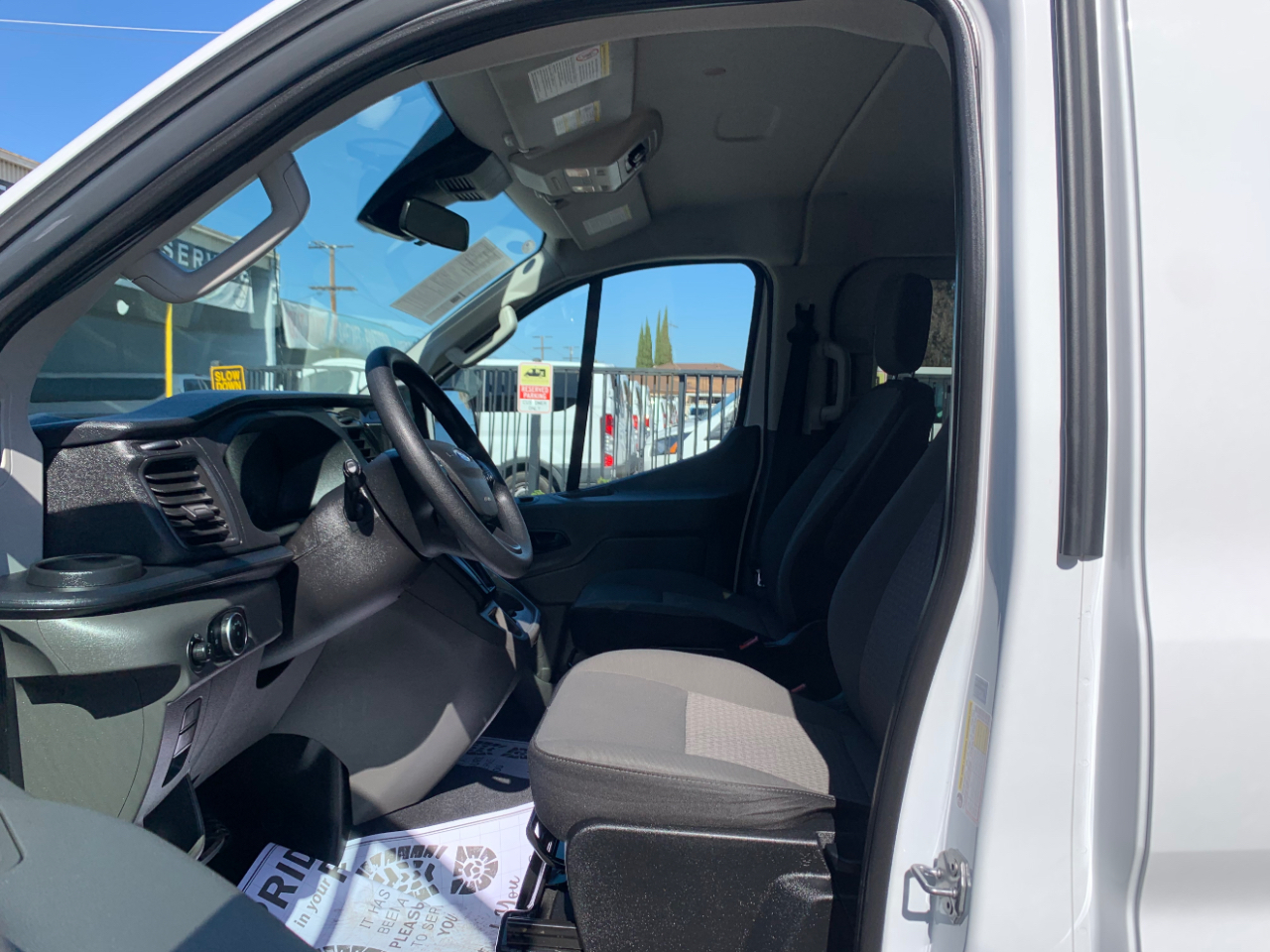 Ford Transit Passenger Wagon T-350 148" Low Roof XLT RWD 2024