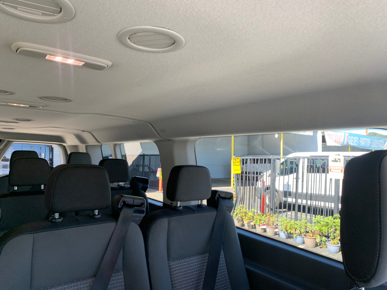 Ford Transit Passenger Wagon T-350 148" Low Roof XLT RWD 2024