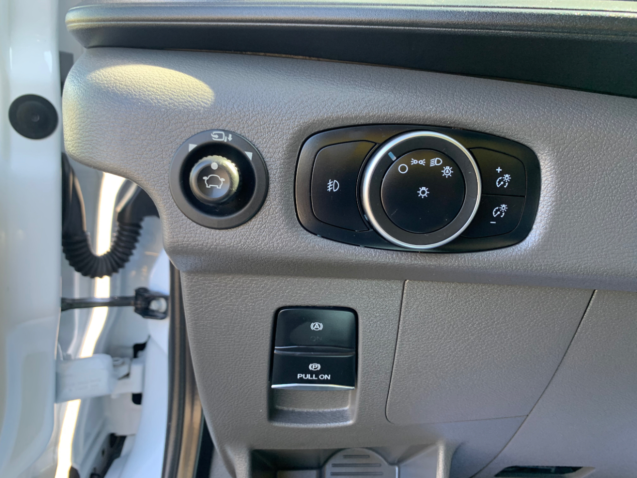 Ford Transit Passenger Wagon T-350 148" Low Roof XLT RWD 2024