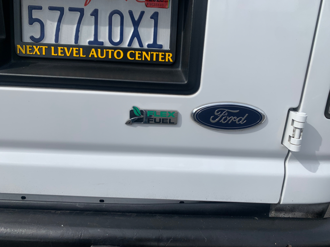 Ford Econoline Cargo Van E-250 2014