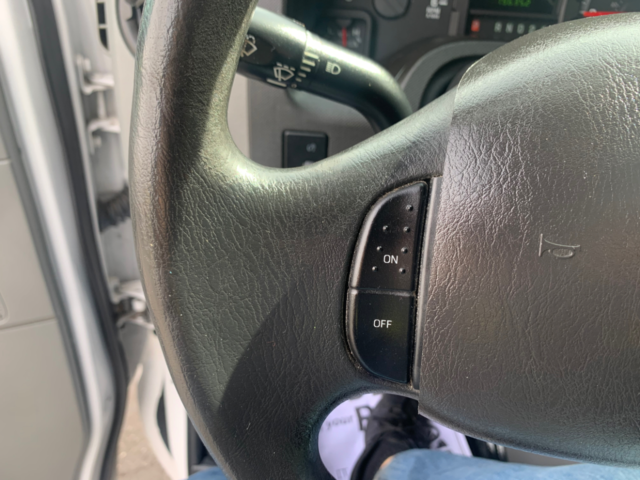 Ford Econoline Cargo Van E-250 2014