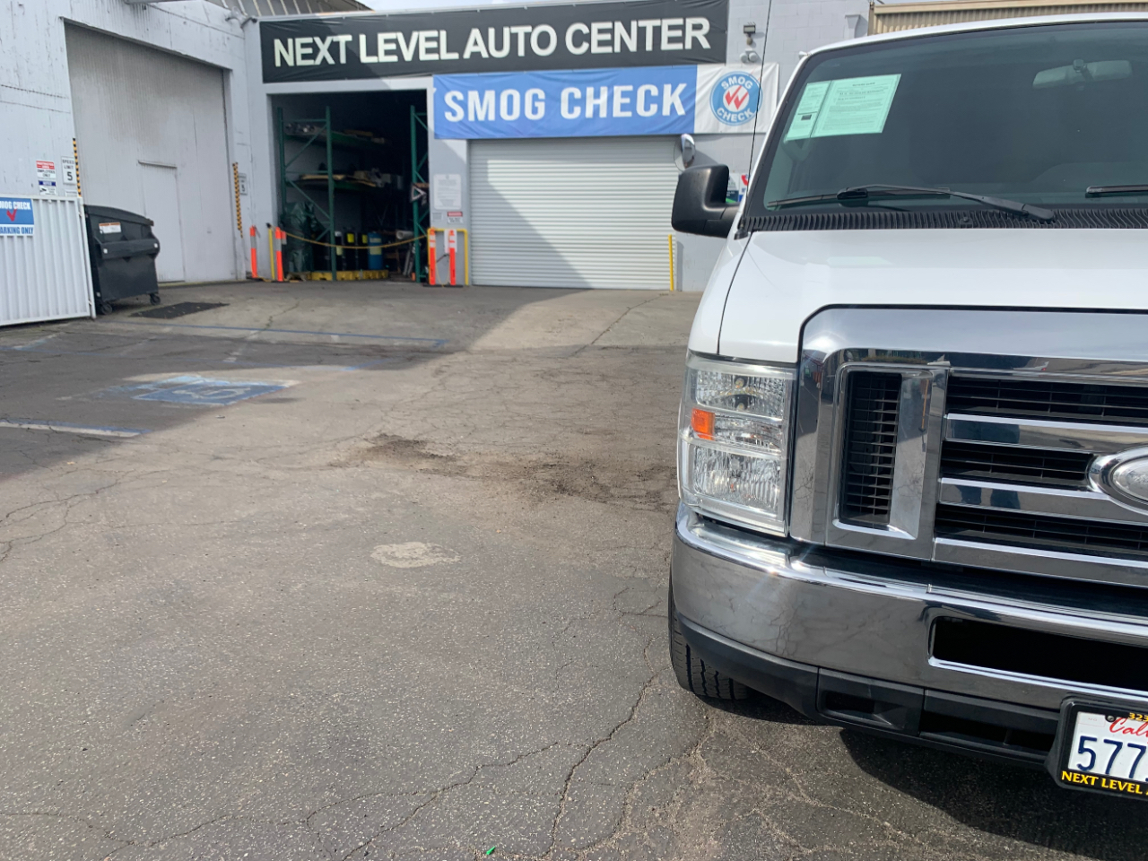 Ford Econoline Cargo Van E-250 2014