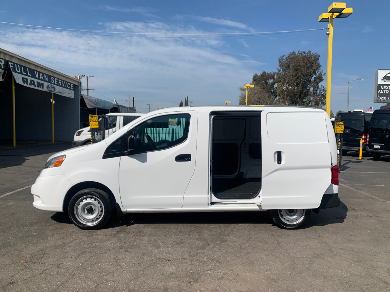 Nissan NV200 Compact Cargo I4 S 2020