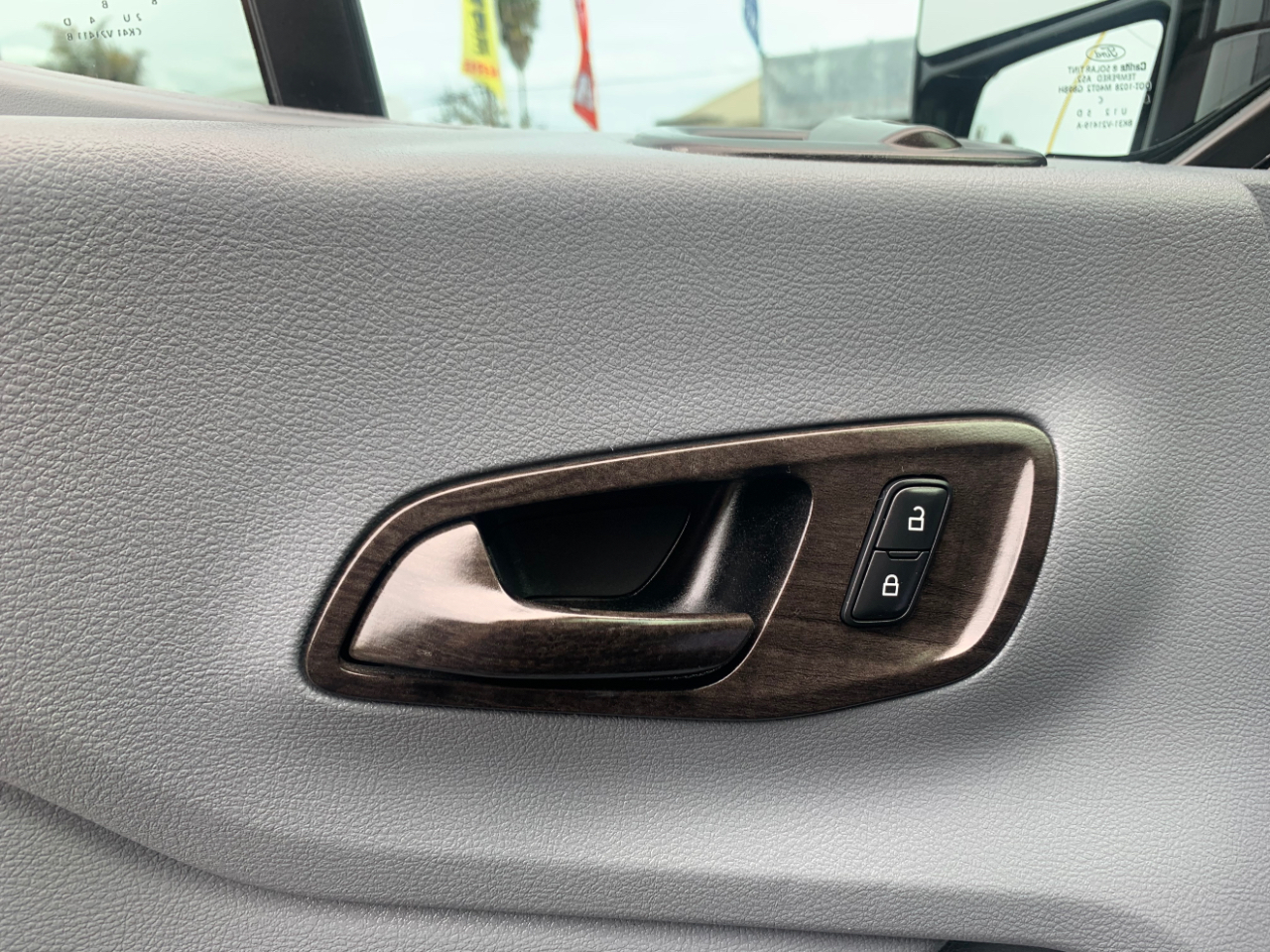 Ford Transit Van T-250 148" Med Rf 9000 GVWR Sliding RH Dr 2018