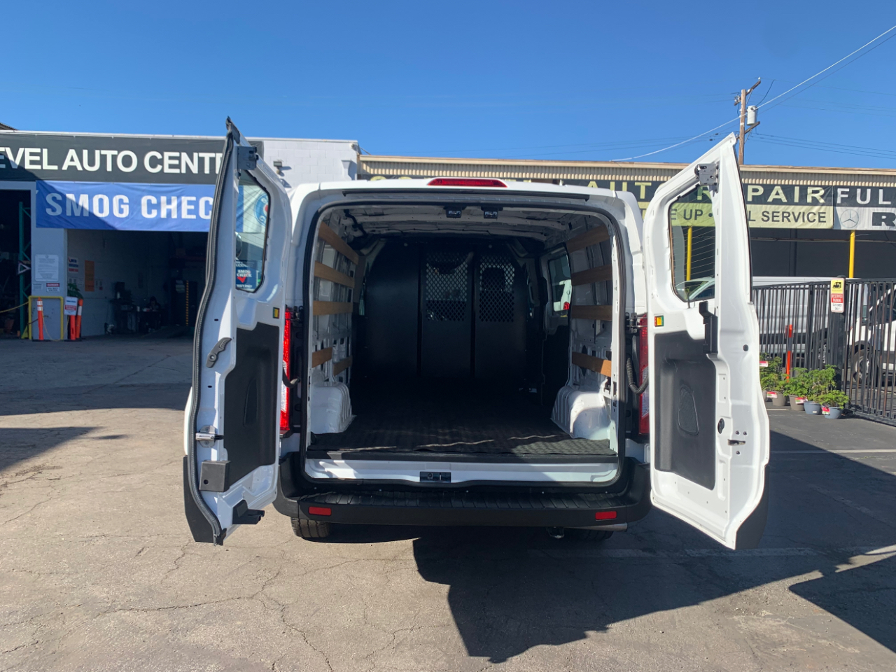 Ford Transit Cargo Van T-250 130" Low Rf 9070 GVWR RWD 2024