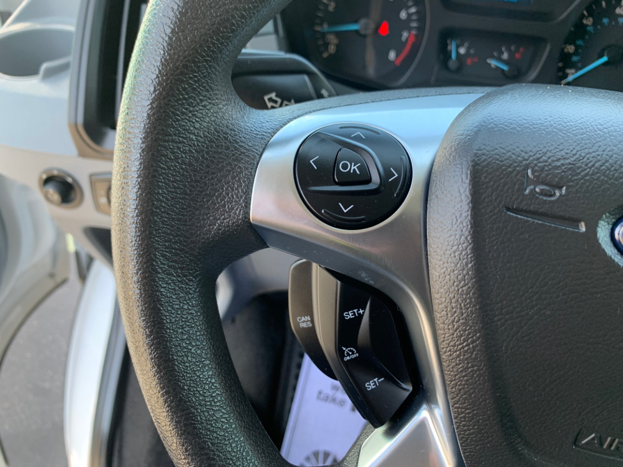 Ford Transit Wagon T-350 148" Low Roof XLT Swing-Out RH Dr 2016