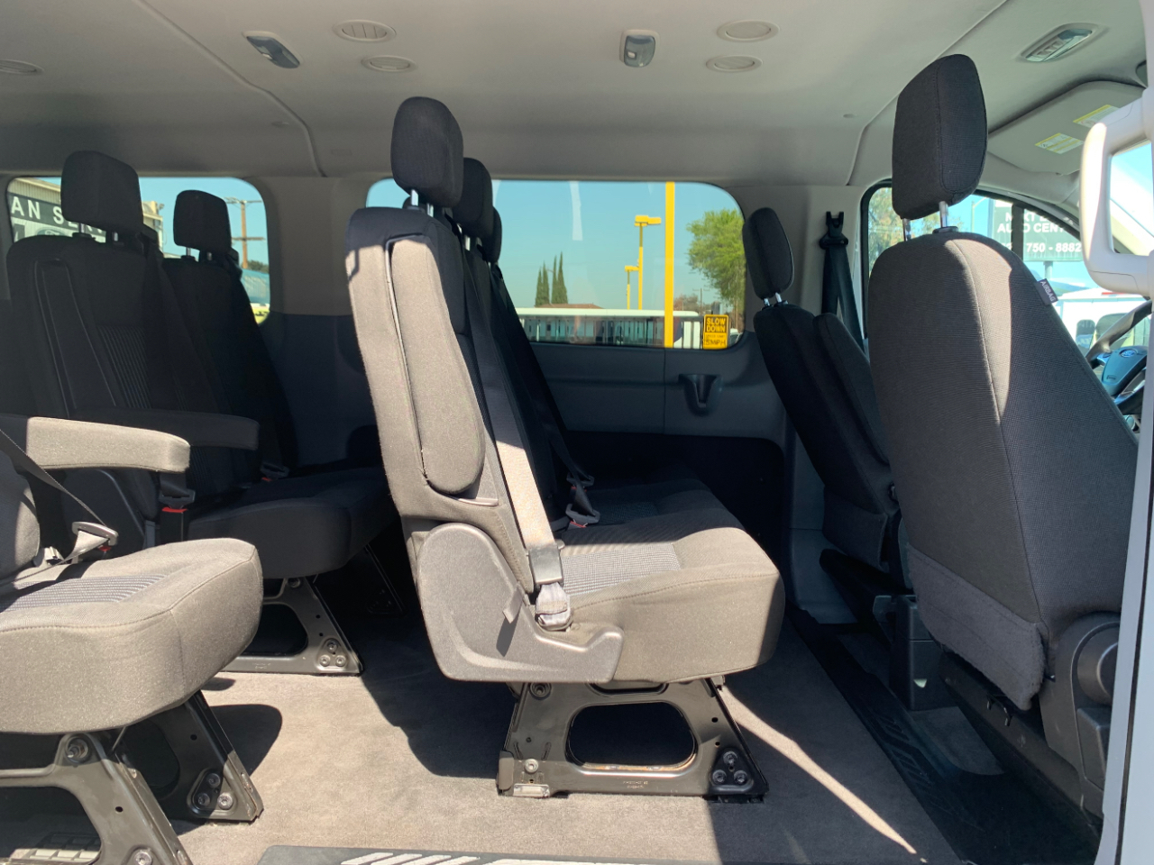 Ford Transit Wagon T-350 148" Low Roof XLT Swing-Out RH Dr 2016