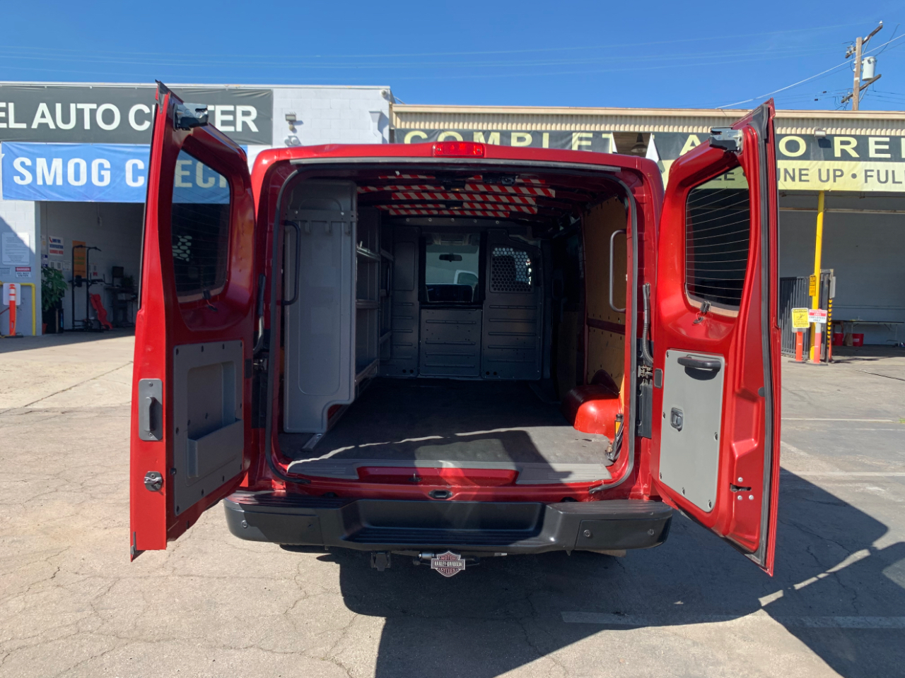 Nissan NV Cargo NV2500 HD Standard Roof V6 SV 2021