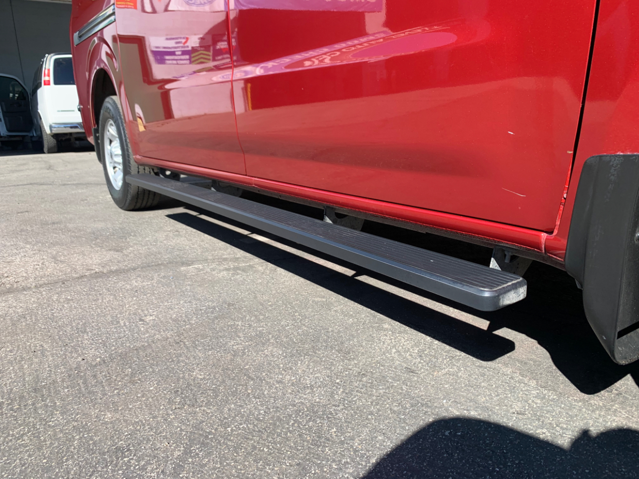 Nissan NV Cargo NV2500 HD Standard Roof V6 SV 2021