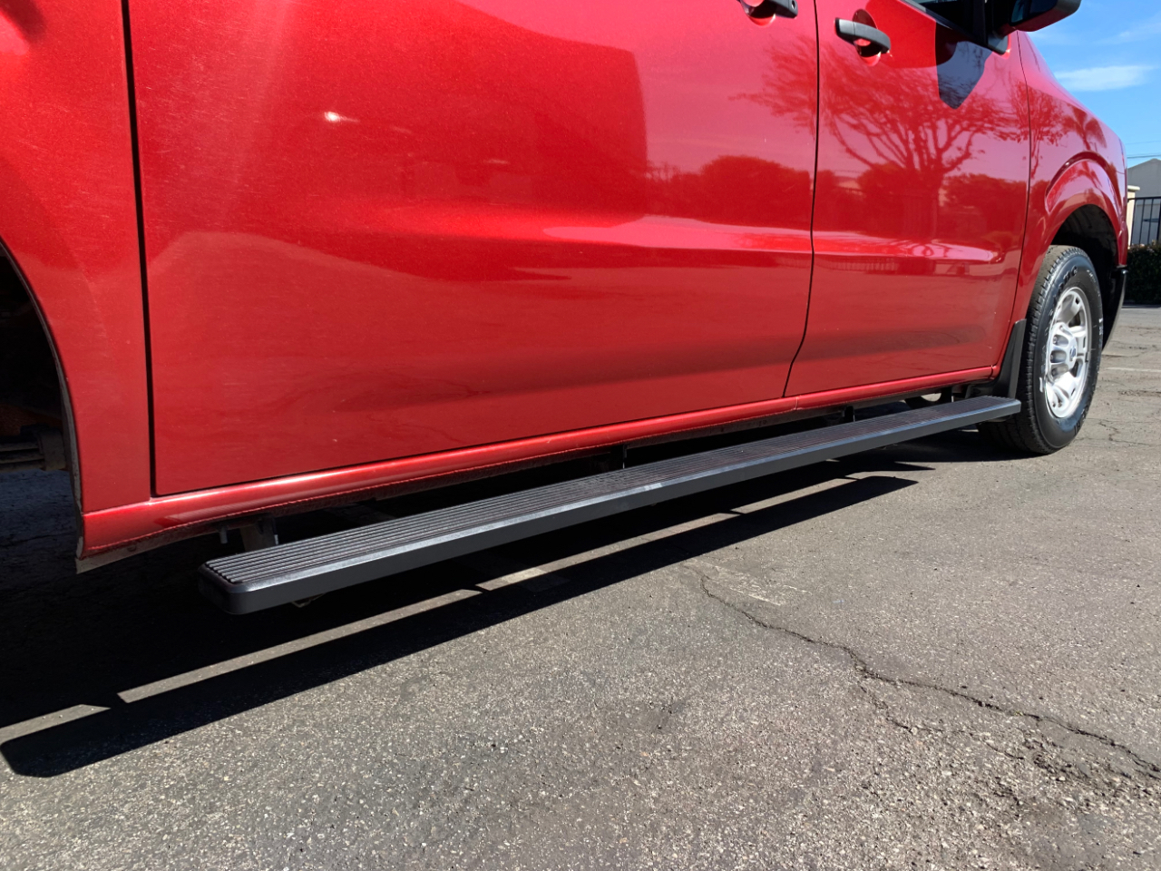 Nissan NV Cargo NV2500 HD Standard Roof V6 SV 2021